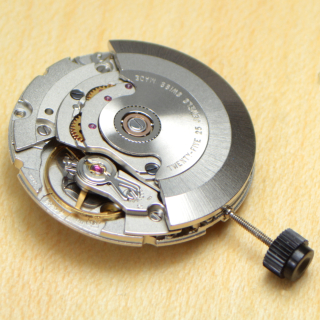 Original ETA 2824-2 Automatik Uhrwerk, 11 /12 SC CLD F3 schwarz auf weiß H3=1,50 mm
